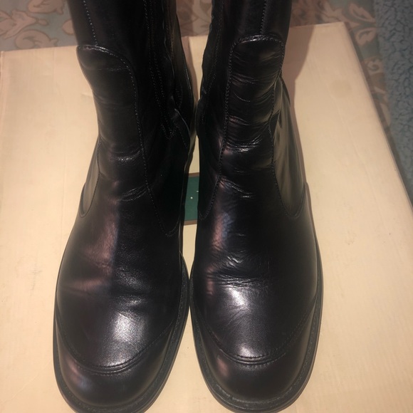 Vintage Cole Haan boots - Picture 1 of 8